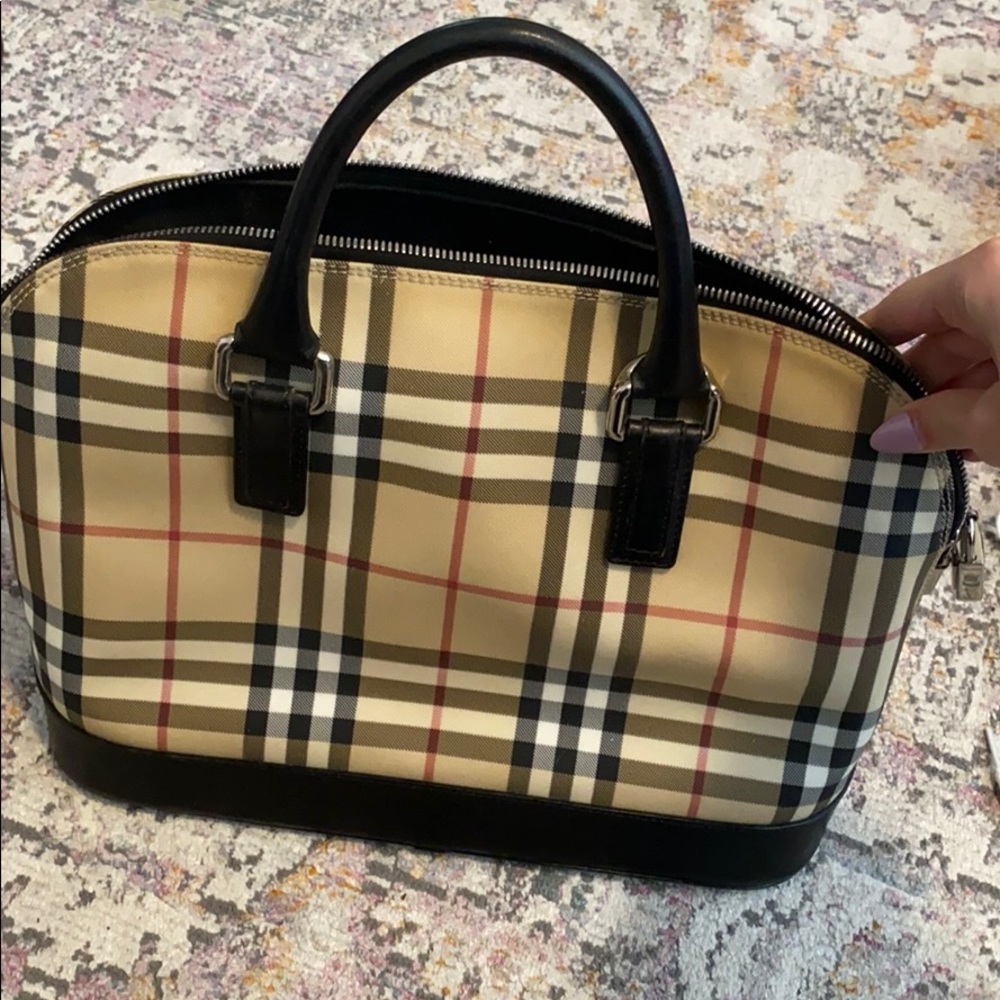 Authentic Burberry Purse